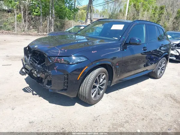5UX23EU01R9T82795 2024 BMW X5 - Image 2
