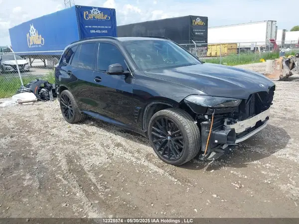 5UX23EU01R9V37667 2024 BMW X5 - Image 1
