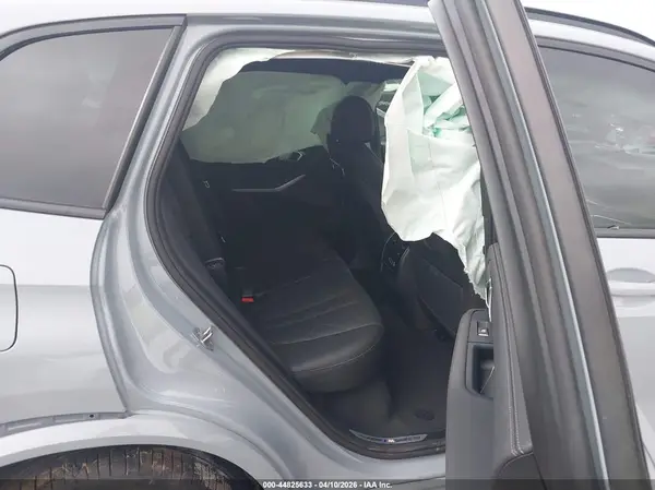 5UX23EU01S9W29576 2025 BMW X5 - Image 8