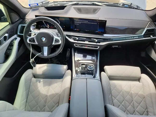 5UX23EU01S9W48130 2025 BMW X5 - Image 8