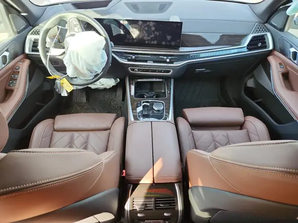 5UX23EU01S9W98560 2025 BMW X5 - Image 8