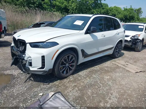 5UX23EU01S9X24798 2025 BMW X5 - Image 2