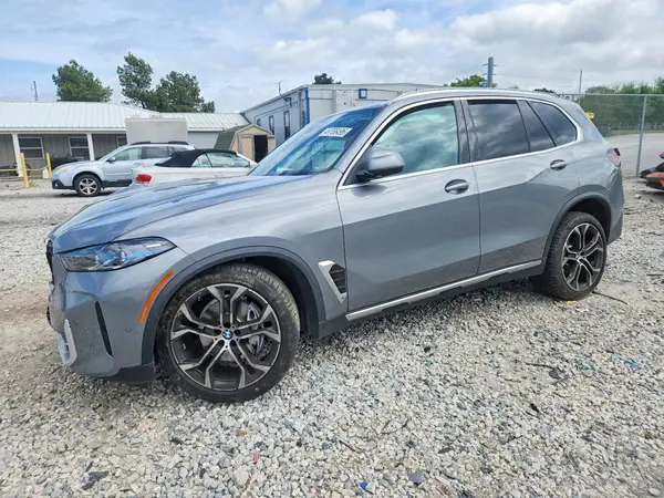 5UX23EU02R9S16799 2024 BMW X5 - Image 1