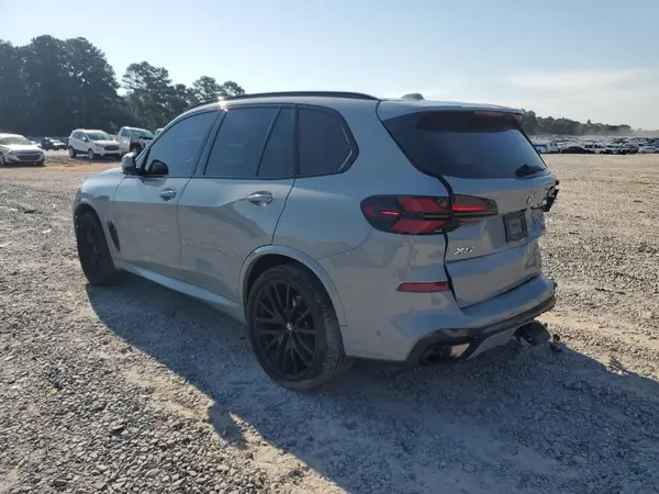 5UX23EU02R9T97063 2024 BMW X5 - Image 2