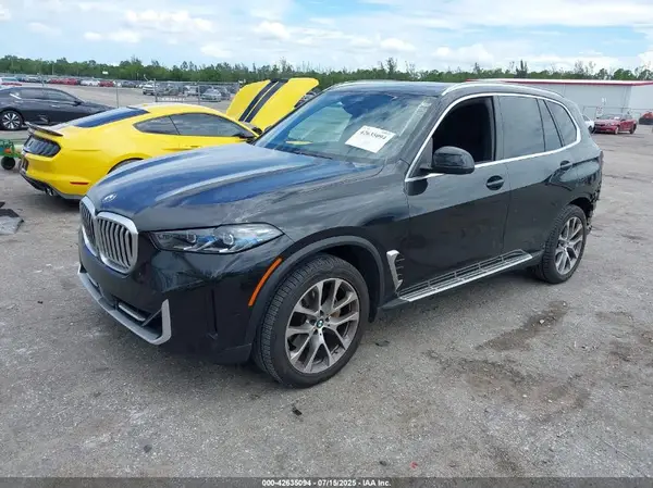 5UX23EU02R9U59819 2024 BMW X5 - Image 2