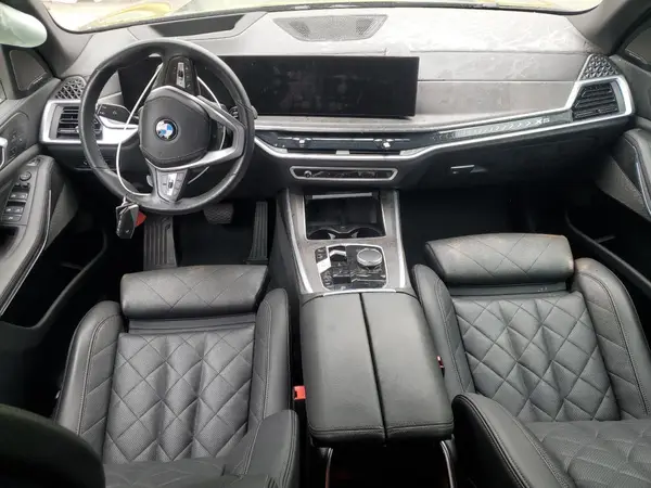 5UX23EU02R9U70691 2024 BMW X5 - Image 8