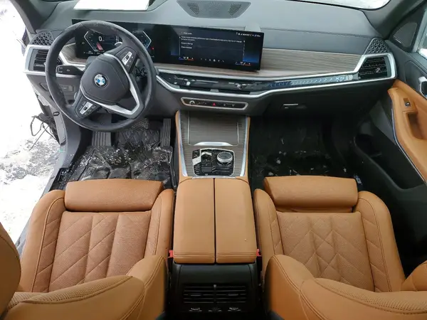 5UX23EU02R9V32428 2024 BMW X5 - Image 8