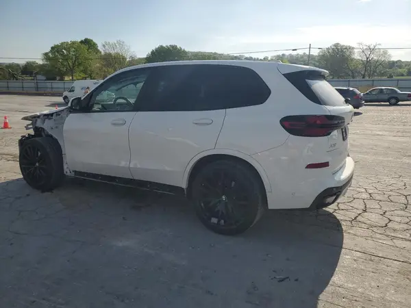 5UX23EU02S9W38027 2025 BMW X5 - Image 2