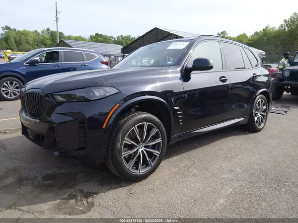 5UX23EU02S9W42921 2025 BMW X5 - Image 2