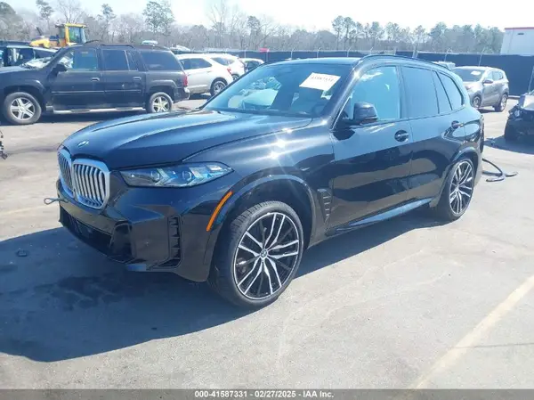 5UX23EU02S9Y40446 2025 BMW X5 - Image 2