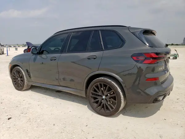 5UX23EU02S9Z67262 2025 BMW X5 - Image 2