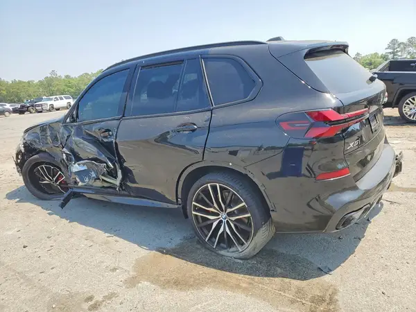 5UX23EU02T9082707 2026 BMW X5 - Image 2