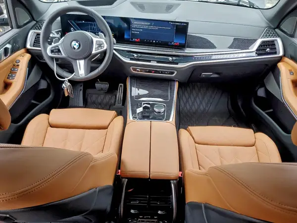 5UX23EU02T9136457 2026 BMW X5 - Image 8
