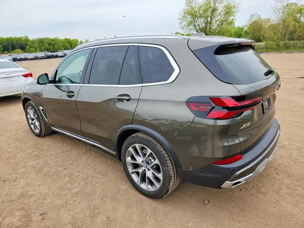 5UX23EU03R9R43269 2024 BMW X5 - Image 2