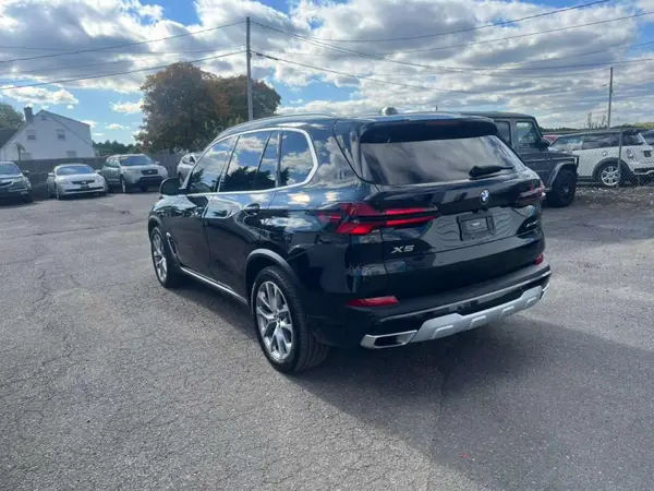 5UX23EU03R9S58320 2024 BMW X5 - Image 2