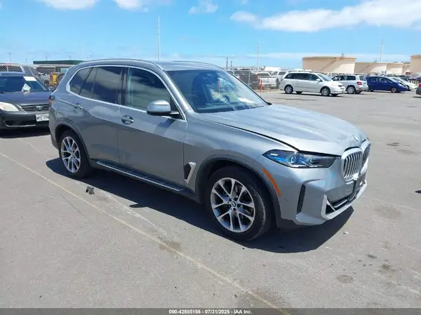 5UX23EU03R9S99756 2024 BMW X5 - Image 1