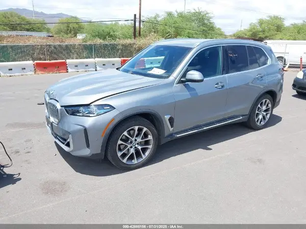 5UX23EU03R9S99756 2024 BMW X5 - Image 2