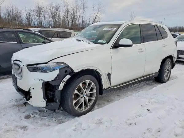 5UX23EU03R9T44114 2024 BMW X5 - Image 1