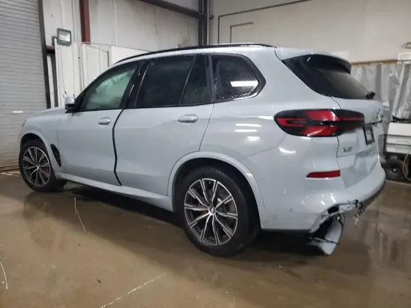 5UX23EU03R9T46140 2024 BMW X5 - Image 2