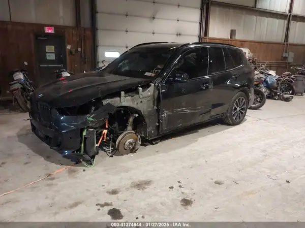 5UX23EU03R9T92969 2024 BMW X5 - Image 2