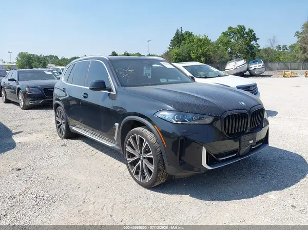 5UX23EU03R9U32192 2024 BMW X5 - Image 1