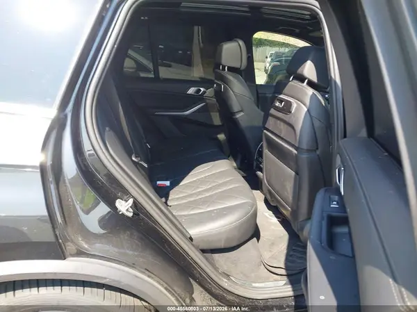 5UX23EU03R9U32192 2024 BMW X5 - Image 8