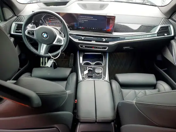 5UX23EU03R9V21678 2024 BMW X5 - Image 8