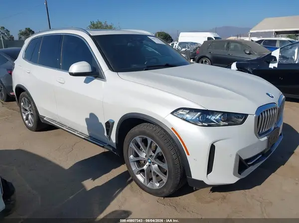 5UX23EU03R9V29179 2024 BMW X5 - Image 1