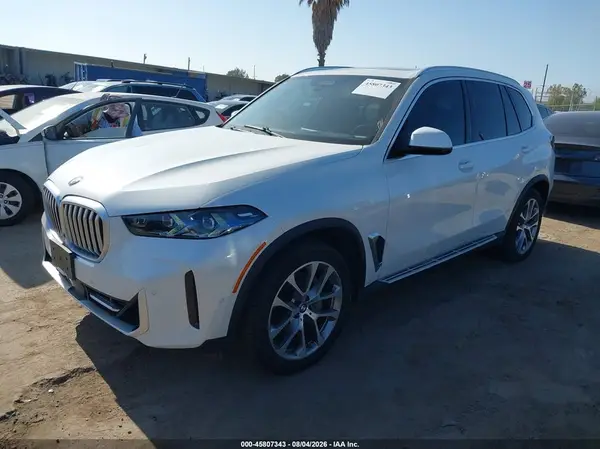 5UX23EU03R9V29179 2024 BMW X5 - Image 2