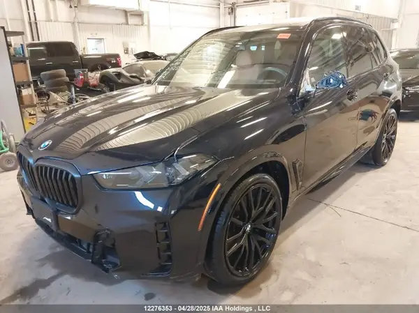 5UX23EU03R9V57810 2024 BMW X5 - Image 2