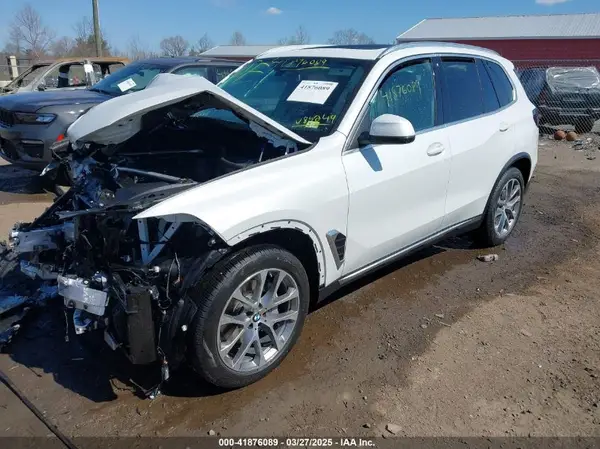 5UX23EU03R9V85249 2024 BMW X5 - Image 2
