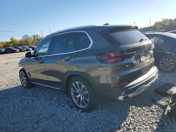 5UX23EU03S9Y18570 2025 BMW X5 - Image 2