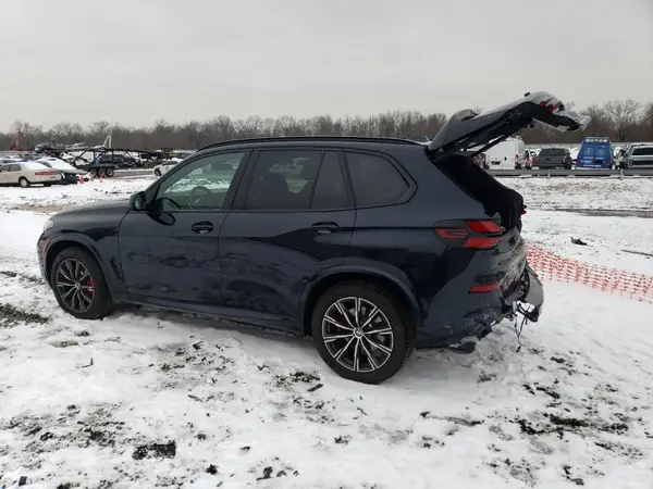 5UX23EU03S9Y18911 2025 BMW X5 - Image 2