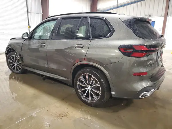 5UX23EU03S9Y31626 2025 BMW X5 - Image 2