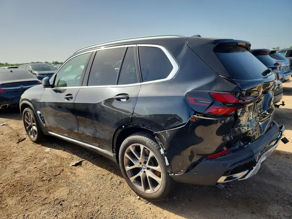 5UX23EU03S9Y54954 2025 BMW X5 - Image 2