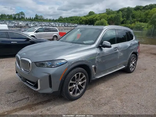 5UX23EU03S9Z24288 2025 BMW X5 - Image 2