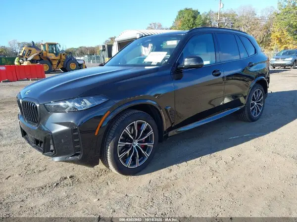 5UX23EU03S9Z28664 2025 BMW X5 - Image 2