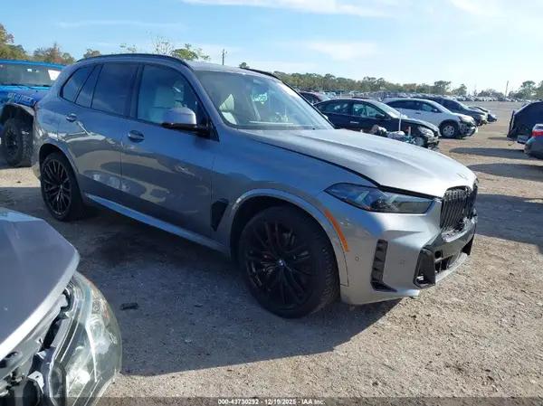 5UX23EU03T9059873 2026 BMW X5 - Image 1
