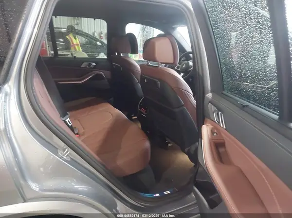 5UX23EU03T9170665 2026 BMW X5 - Image 8