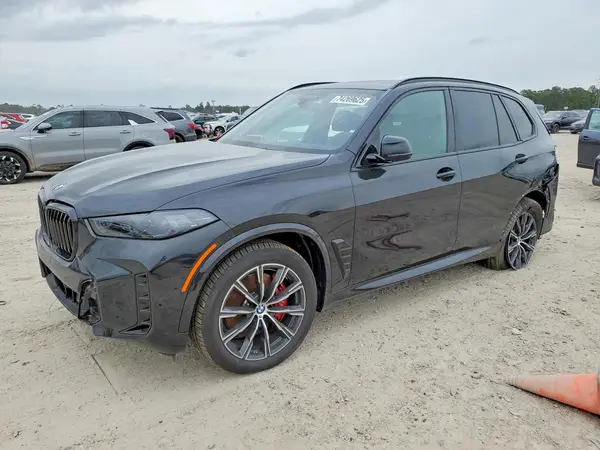 5UX23EU03T9227253 2026 BMW X5 - Image 1