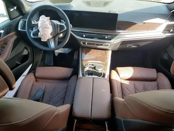 5UX23EU03T9364578 2026 BMW X5 - Image 8