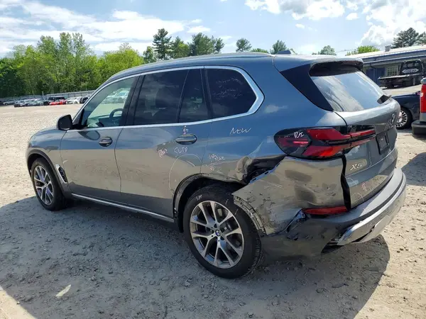 5UX23EU04R9S60142 2024 BMW X5 - Image 2
