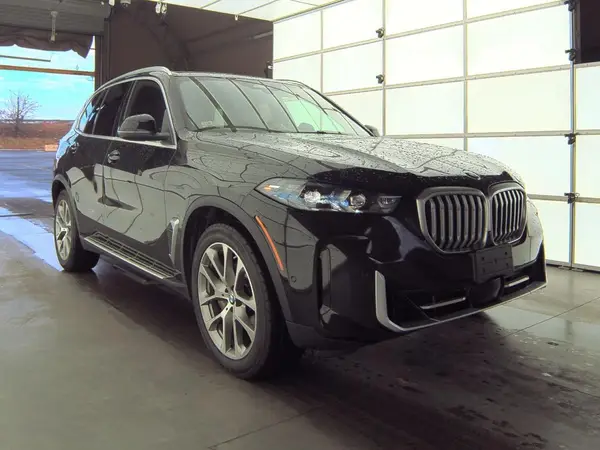 5UX23EU04R9T44459 2024 BMW X5 - Image 1