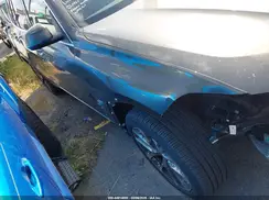 5UX23EU04R9T75405 2024 BMW X5