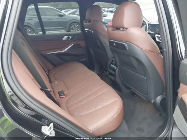 5UX23EU04R9U76914 2024 BMW X5 - Image 8