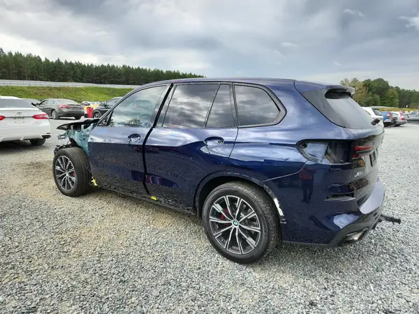 5UX23EU04R9V00662 2024 BMW X5 - Image 2