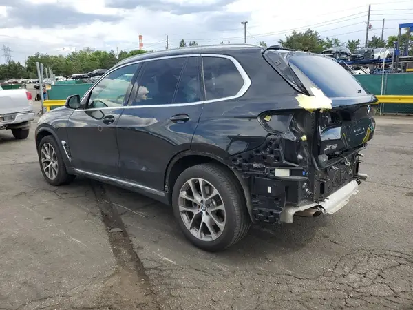 5UX23EU04R9V88208 2024 BMW X5 - Image 2