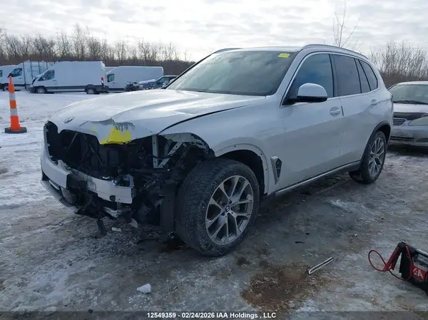 5UX23EU04S9W72812 2025 BMW X5 - Image 2