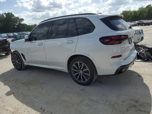 5UX23EU04S9Y30713 2025 BMW X5 - Image 2
