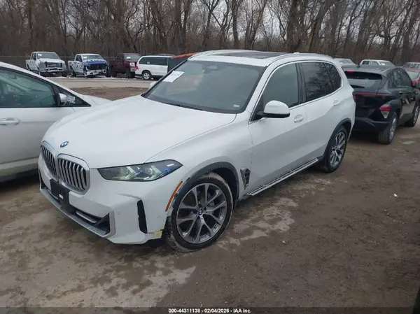 5UX23EU04T9048929 2026 BMW X5 - Image 2